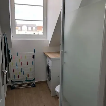 Appartement F2 Creil Exterior photo